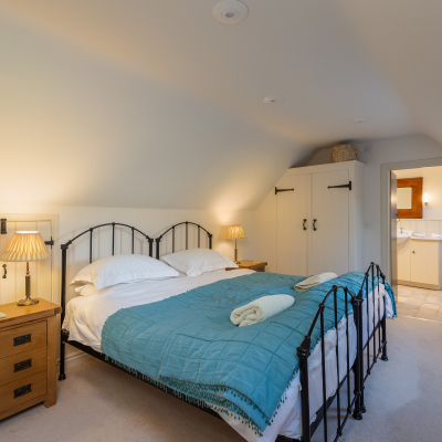 The Coach House Twin Bedroom set up as SuperKing
