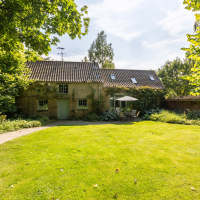 The-Coach-House-External-1