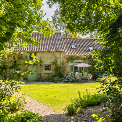 The-Coach-House-External-10